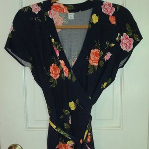 Old Navy Floral Wrap Dress - M - Blue with Pink Flowers